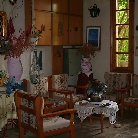 Studios Koukouros